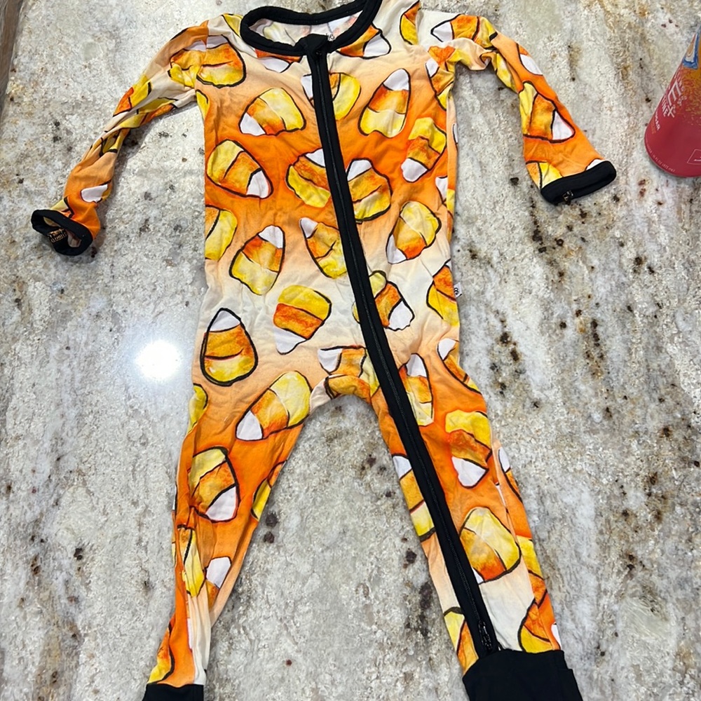 Birdie Bean Candy Corn Zippy